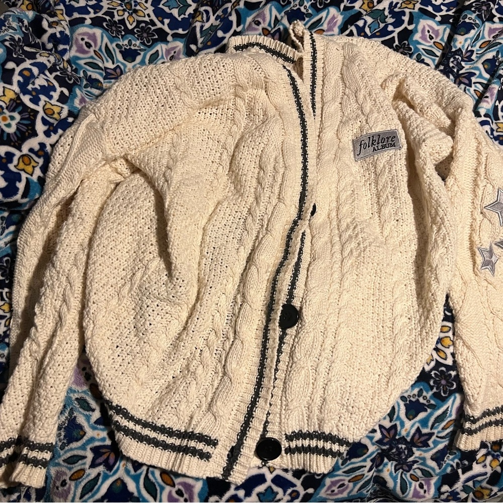 Taylor Swift Folklore Cardigan - XL/2XL